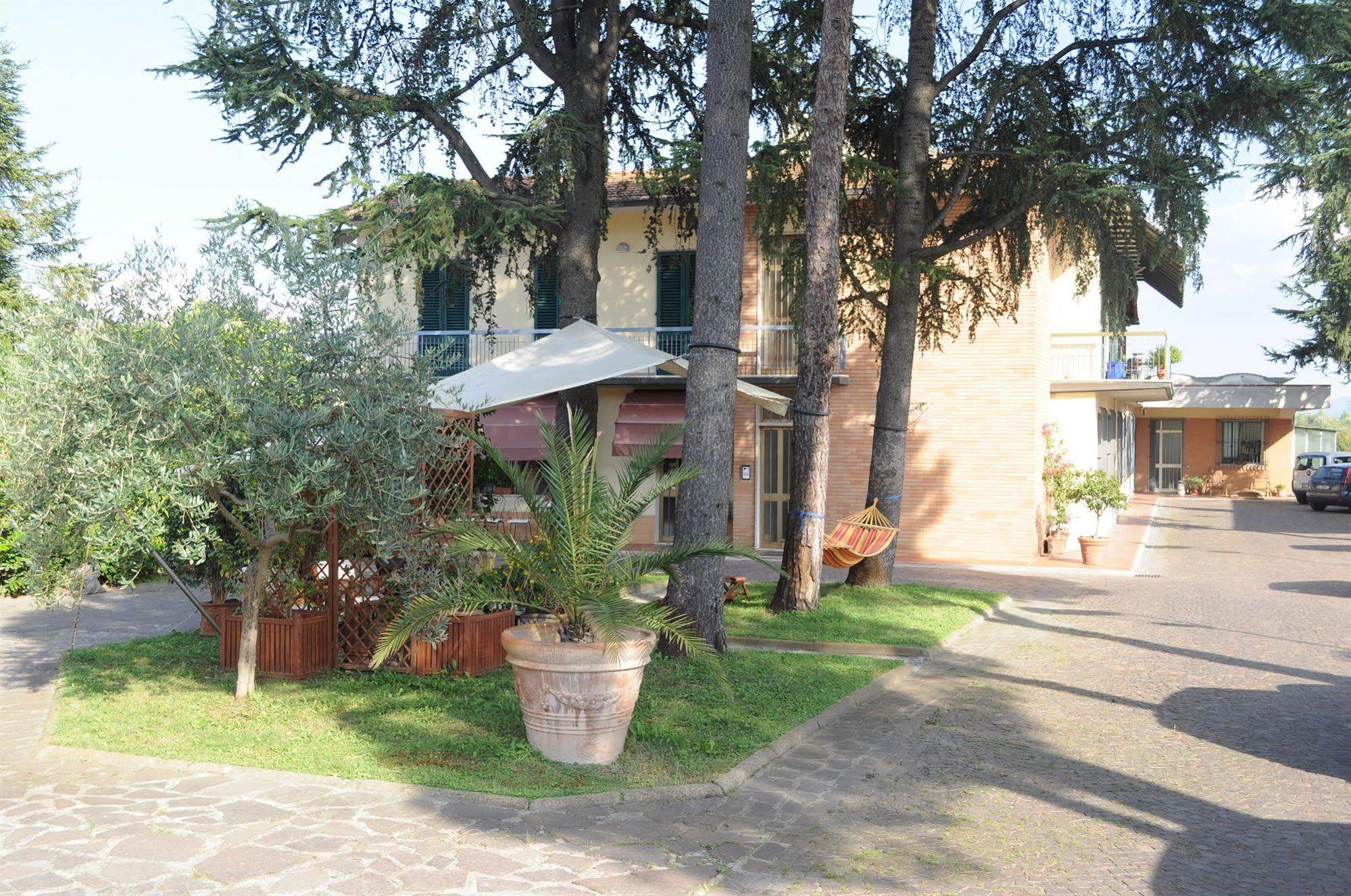 Marinetta Bed & Breakfast Signa Εξωτερικό φωτογραφία